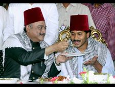 ಜಗನ್ ಗೆ ಸೇರಿದ ಎರಡೂವರೆ ಸಾವಿರ ಕೋಟಿ ರು ಜಪ್ತಿ