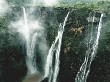 ಮೈದುಂಬಿದ ಜೋಗ: ಕರಾವಳಿಯಲ್ಲಿ ಭಾರೀ ಮಳೆ ಸಂಭವ