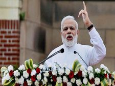 ನನ್ನನ್ನು ಶೂಟ್ ಮಾಡ್ತೀರಾ ಮಾಡಿ, ಆದ್ರೆ ದಲಿತರನ್ನಲ್ಲ: ಮೋದಿ