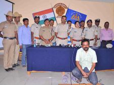 ಮರಳಿಗಾಗಿ ಕೊಲೆ:  ಬಸ್ ನಿಲ್ದಾಣದಲ್ಲಿ ಸಿಕ್ಕಿಬಿದ್ದ ಪ್ರಮುಖ ಆರೋಪಿ