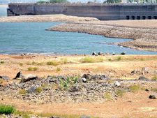 ಕೆಆರ್‍ಎಸ್ ಖಾಲಿ ಖಾಲಿ: ಎಲ್ಲಿಂದ ನೀರು ಬಿಡೋಣ ಹೇಳಿ?