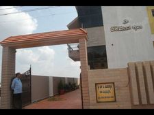 ಕುಮಾರಣ್ಣನ ಹುಬ್ಬಳ್ಳಿ ಮನೆಯ ಅಂತರಂಗ-ಬಹಿರಂಗ