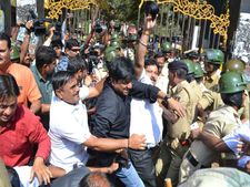 ಹುಬ್ಬಳ್ಳಿಯಲ್ಲಿ ಟಿಪ್ಪು ಜಯಂತಿ: ಬಿಜೆಪಿಯಿಂದ ಕರಾಳ ದಿನಾಚರಣೆ