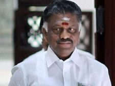 'ಅಮ್ಮ'ನ ನಿಷ್ಠ ಒ.ಪನ್ನೀರ್ ಸೆಲ್ವಂಗೆ ಮುಖ್ಯಮಂತ್ರಿ ಪಟ್ಟ? 