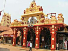 ಉಡುಪಿ ಶ್ರೀಕೃಷ್ಣ ದೇವಾಲಯ ನವೀಕರಣಕ್ಕೆ ಜಿಲ್ಲಾಡಳಿತ ತಡೆ 