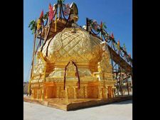 ಶೃಂಗೇರಿ : ಶಾರದಾ ದೇಗುಲ ಸ್ವರ್ಣ ಗೋಪುರಕ್ಕೆ ಕುಂಭಾಭಿಷೇಕ