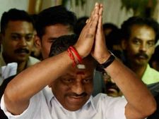 ಸಿಎಂ ಗಾದಿಗೆ ಪನ್ನೀರ್: ತಮಿಳುನಾಡು ರಾಜ್ಯಪಾಲ ವಿದ್ಯಾಸಾಗರ್ ಸ್ಪಷ್ಟನೆ
