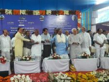 ಎರಡು ದಶಕಗಳ ಕನಸು ನನಸು: ಹಾಸನ -ಬೆಂಗಳೂರು ರೈಲಿಗೆ ಚಾಲನೆ
