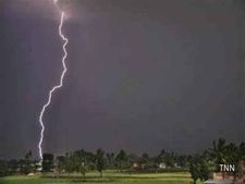 ಗುಬ್ಬಿಯಲ್ಲಿ ಸಿಡಿಲಿಗೆ ಇಬ್ಬರು ಬಲಿ, ಮತ್ತಿಬ್ಬರಿಗೆ ಗಾಯ