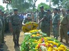 ಹುತಾತ್ಮ ಯೋಧ ಬಸಪ್ಪನಿಗೆ ಬೈಲೂರಿನಲ್ಲಿ ಅಂತಿಮ ನಮನ