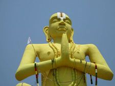 ಮೇಲುಕೋಟೆ ಬಳಿ ರಾಮಾನುಜಾಚಾರ್ಯ ಪ್ರತಿಮೆ ಅನಾವರಣ 