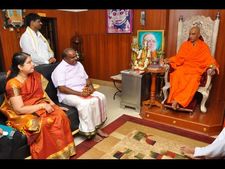 ಕಾಲಭೈರವೇಶ್ವರನಿಗೆ ನಮೋ ಎಂದ ಎಚ್ಡಿಕೆ ದಂಪತಿ! 