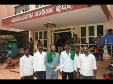 'ರೈತರ ಸಾಲ ಮನ್ನಾ : ಮಾತು ಮರೆತ ಸಿದ್ದರಾಮಯ್ಯ'