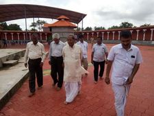 ಉಡುಪಿಯ ಬಾರ್ಕೂರು ಮಹಾಸಂಸ್ಥಾನದ ಮೊರೆ ಹೋದ ಮೇಟಿ