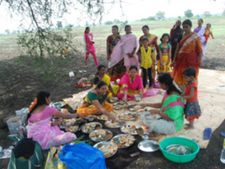 ಗದಗದಲ್ಲಿ ದೀಪಾವಳಿ ಆಚರಣೆ ಮಾಡಿದ ಮುಸ್ಲಿಂಮರು!