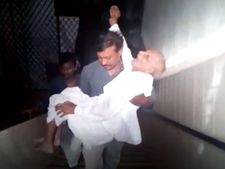 ಬೀದರ್ : ಬ್ರಿಮ್ಸ್ ಸಿಬ್ಬಂದಿ ವರ್ತನೆಗೆ ಜನರ ಆಕ್ರೋಶ