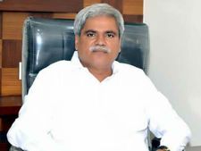 ಬಿಜೆಪಿ ಮುಖಂಡರನ್ನು ಕಾಂಗ್ರೆಸ್ ಗೆ ಕರೆ ತಂದ ಶರಣಬಸಪ್ಪ ದರ್ಶನಾಪುರ