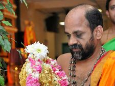 ಸಿಂಗಪುರದಲ್ಲಿ ಶ್ರೀ ಸುಗುಣೇಂದ್ರ ತೀರ್ಥರೊಂದಿಗೆ ಸಂವಾದ