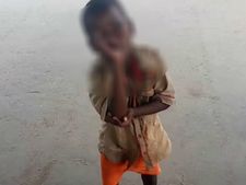 ಪಾಟ್ನಾ: ಅಮ್ಮನ ಚಿಕಿತ್ಸಾವೆಚ್ಚ ಭರಿಸುವುದಕ್ಕೆ ಭಿಕ್ಷೆ ಬೇಡಿದ ಪುಟ್ಟಕಂದ