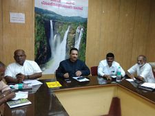 ಬಿಜೆಪಿ ಸಮಾವೇಶದಲ್ಲಿ ಅಡಗಿದೆ ಅನಂತ ಕುಮಾರ್ ಹೆಗಡೆ ಪ್ರತಿಷ್ಠೆ!
