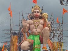 ರಾಮನಗರದಲ್ಲಿ 65 ಅಡಿ ಎತ್ತರ ಆಂಜನೇಯ ಪ್ರತಿಮೆ ಅನಾವರಣ 