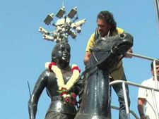 ಬೆಳಗಾವಿಯಲ್ಲಿ ಆಟೋ ಓಡಿಸಿದ ಕೆಪಿಜೆಪಿ ಸಂಸ್ಥಾಪಕ ಉಪೇಂದ್ರ!