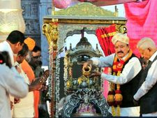 ಶ್ರವಣಬೆಳಗೊಳದಲ್ಲಿ ವೆಂಕಯ್ಯ ನಾಯ್ಡು, ಬಾಹುಬಲಿಗೆ ರಾಜ್ಯಾಭಿಷೇಕ