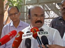 ಹೊಸ ಪಕ್ಷ ಕಟ್ಟಿದ ದಿನಕರನ್ 'ಶನಿ' ಇದ್ದಂತೆ: ಎಐಎಡಿಎಂಕೆ ಶಾಸಕ
