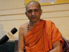 ಸುಭದ್ರ ಸರಕಾರಕ್ಕಾಗಿ ಉಡುಪಿಯಲ್ಲಿ ಪಲಿಮಾರು ಶ್ರೀಗಳ ಪ್ರಾರ್ಥನೆ