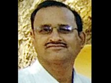 ಕಾಂಗ್ರೆಸ್ ಪರ ಪ್ರಚಾರ: ಉಪನ್ಯಾಸಕ ಪಾರಿ ಬಸವರಾಜ್ ವಿರುದ್ಧ ಶಿಸ್ತುಕ್ರಮ