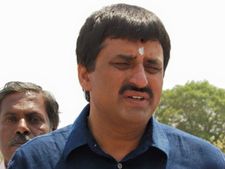 ಬೆಟ್ಟಿಂಗ್ ನಡೆಯಲೆಂದು ಸುದ್ದಿಗೋಷ್ಠಿಯಲ್ಲಿ ಸುಳ್ಳು ಹೇಳಿದರಾ ಯೋಗೇಶ್ವರ್?