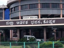 ಕೊಪ್ಪಳ : ಶೇ 100ಕ್ಕೂ ಅಧಿಕ ಮತದಾನ, ಇಂದು ಮರು ಮತದಾನ