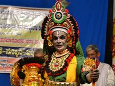 ಫ್ರಾನ್ಸ್ ನಲ್ಲಿ ಕರ್ನಾಟಕದ ಗಂಡುಕಲೆ ಯಕ್ಷಗಾನದ ಕಲರವ
