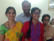 'ಮಗಳು ಸಾಕಷ್ಟು ಕಷ್ಟಪಟ್ಟು ಓದಿದಳು. ನಮ್ಮನ್ನೂ ಓದಿಸಿದಳು' 