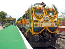ಬೀದರ್-ಕೊಲ್ಲಾಪುರ ನೂತನ ರೈಲು ಸೇವೆಗೆ ಚಾಲನೆ