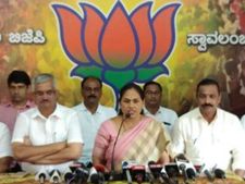 'ಪೇಜಾವರ ಶ್ರೀ ಟಿವಿ ನೋಡಲ್ಲ, ಹಾಗಾಗಿ ಮೋದಿ ಅಭಿವೃದ್ಧಿ ಬಗ್ಗೆ ಗೊತ್ತಿಲ್ಲ'