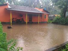 ದೇಗುಲಗಳಿಗೆ ನುಗ್ಗಿತು ಮಳೆ ನೀರು, ಮುಳುಗಿತು ಕಮಲಶಿಲೆ 