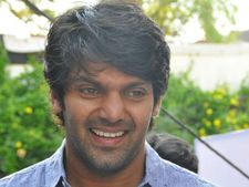 ನಟ ಆರ್ಯ, ನಿರ್ದೇಶಕ ಬಾಲ ವಿರುದ್ಧ ಬಂಧನ ವಾರೆಂಟ್