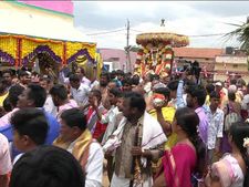 ದೇವರಹೊಸಳ್ಳಿ ಸಂಜೀವರಾಯಸ್ವಾಮಿ ಜಾತ್ರೆ/ನವ ದಂಪತಿಗಳ ಜಾತ್ರೆಗೆ ತೆರೆ