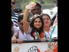 'ಮಂಡ್ಯದಿಂದ ಕಾಂಗ್ರೆಸ್ ಅಭ್ಯರ್ಥಿಯಾಗಿ ರಮ್ಯಾ ಕಣಕ್ಕೆ'