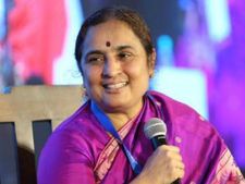 ನಿವೃತ್ತ ಮುಖ್ಯ ಕಾರ್ಯದರ್ಶಿ ಕೆ.ರತ್ನಪ್ರಭಾ ಬಿಜೆಪಿಗೆ, ಖರ್ಗೆ ವಿರುದ್ಧ ಸ್ಪರ್ಧೆ? 