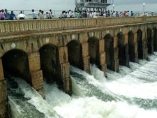 ಭರ್ತಿಯಾದ ಕೆಆರ್‌ಎಸ್ ಒಡಲು, 1 ಕೋಟಿಗೂ ಅಧಿಕ ಆದಾಯ 