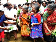 ಜನರ ಮುಖ್ಯಮಂತ್ರಿಯಂತೆ ಕಾಣ್ತಿದ್ದಾರೆ ಕುಮಾರಸ್ವಾಮಿ, ನೀವೇನಂತೀರಿ? 