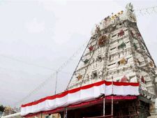 ತಿರುಪತಿ ದೇವಾಲಯದಲ್ಲಿ ವಜ್ರ ಖಚಿತ 3 ಕಿರೀಟ ಕಳ್ಳತನ