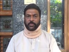 'ಡಿಕೆಶಿ ಬಗ್ಗೆ ಅಸಮಾಧಾನವಿಲ್ಲ, ಯಾರಿಗಾದ್ರು ಒಬ್ಬರಿಗೆ ಸಚಿವ ಸ್ಥಾನ ಸಿಗಲಿ' 