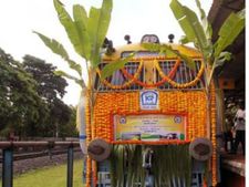 ಕಾರವಾರ-ಪೆರ್ನಂ ರೈಲಿಗೆ ಚಾಲನೆ, 8 ಬೋಗಿ ಸೇರ್ಪಡೆ 