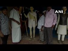 ಗಾಂಧಿ ಜಯಂತಿಯಂದೇ ಗಾಂಧಿ ಪ್ರತಿಮೆ ವಿರೂಪಗೊಳಿಸಿದ ಕಿಡಿಗೇಡಿಗಳು