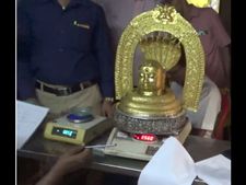ಗೋಕರ್ಣ ದೇಗುಲ ಹಸ್ತಾಂತರದ ವೇಳೆ ಬಂದ ಫೋನ್ ಕರೆ, ಪ್ರಕ್ರಿಯೆ ಸ್ಥಗಿತ 