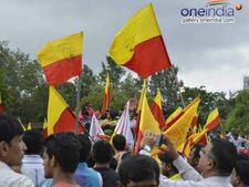 ಮರಾಠಿ ಸಂಘಟನೆಗಳ ವಿರುದ್ಧ ಕ್ರಮಕ್ಕೆ ಕನ್ನಡಪರ ಸಂಘಟನೆ ಒಕ್ಕೂಟ ಆಗ್ರಹ