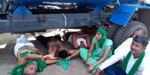 ಬೆಳಗಾವಿ: ಸಿಎಂ ಭರವಸೆ ನಂತರ ಕಬ್ಬು ಬೆಳೆಗಾರರ ಪ್ರತಿಭಟನೆ ವಾಪಸ್